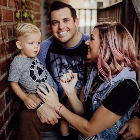 Meet your Posher, Alex - Picture 1 of 1